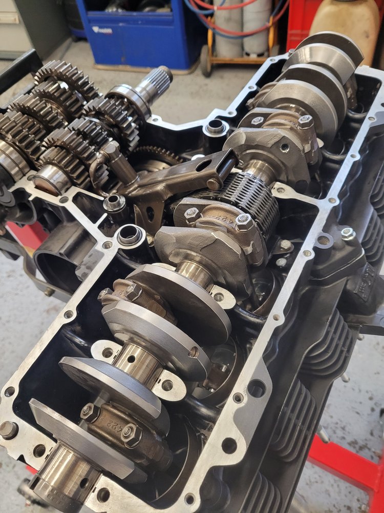 Illustration de Préparation moteur Honda CBX 1000