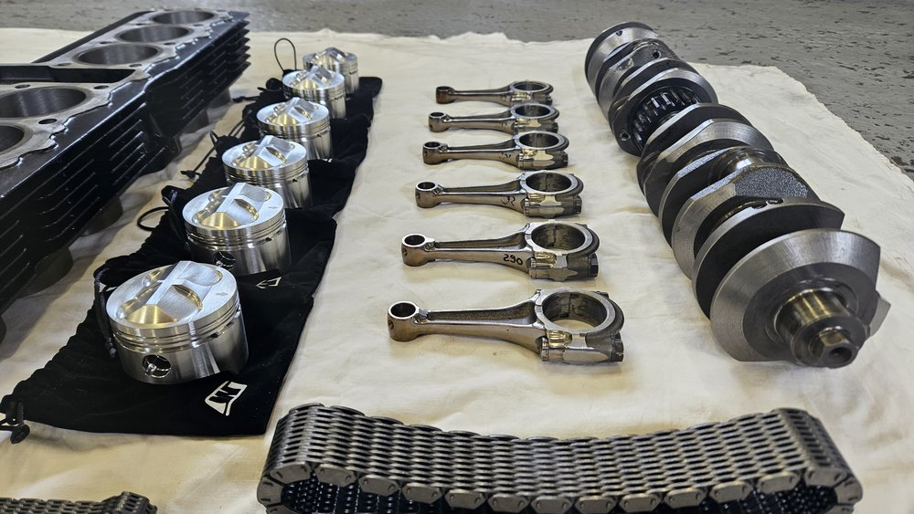 Illustration de Préparation moteur Honda CBX 1000