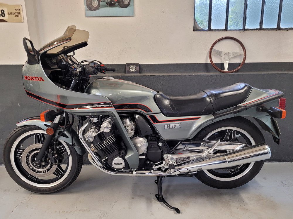 Illustration de Honda CBX 1000 prolink 1981