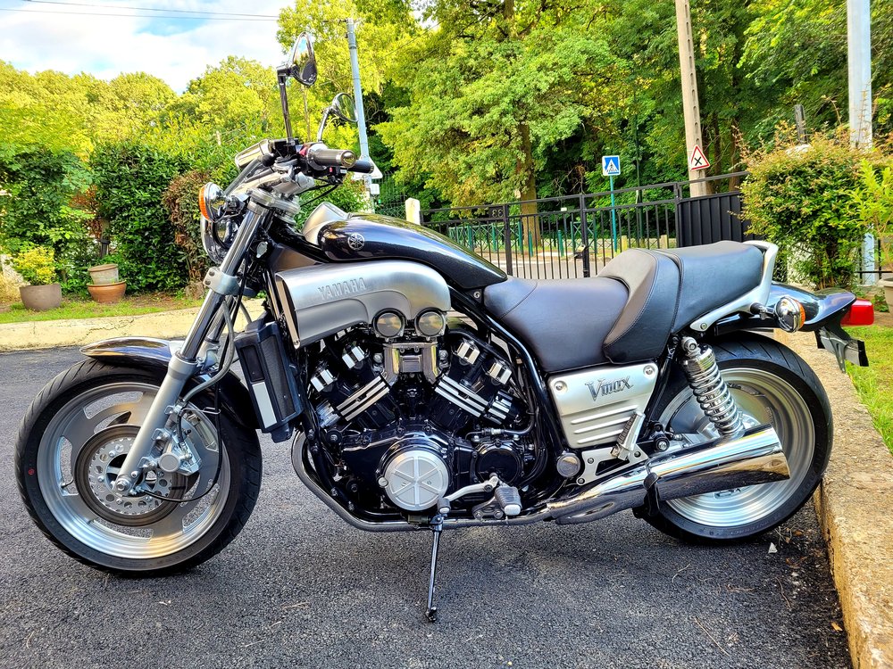 Illustration de Yamaha V MAX 1200 1992