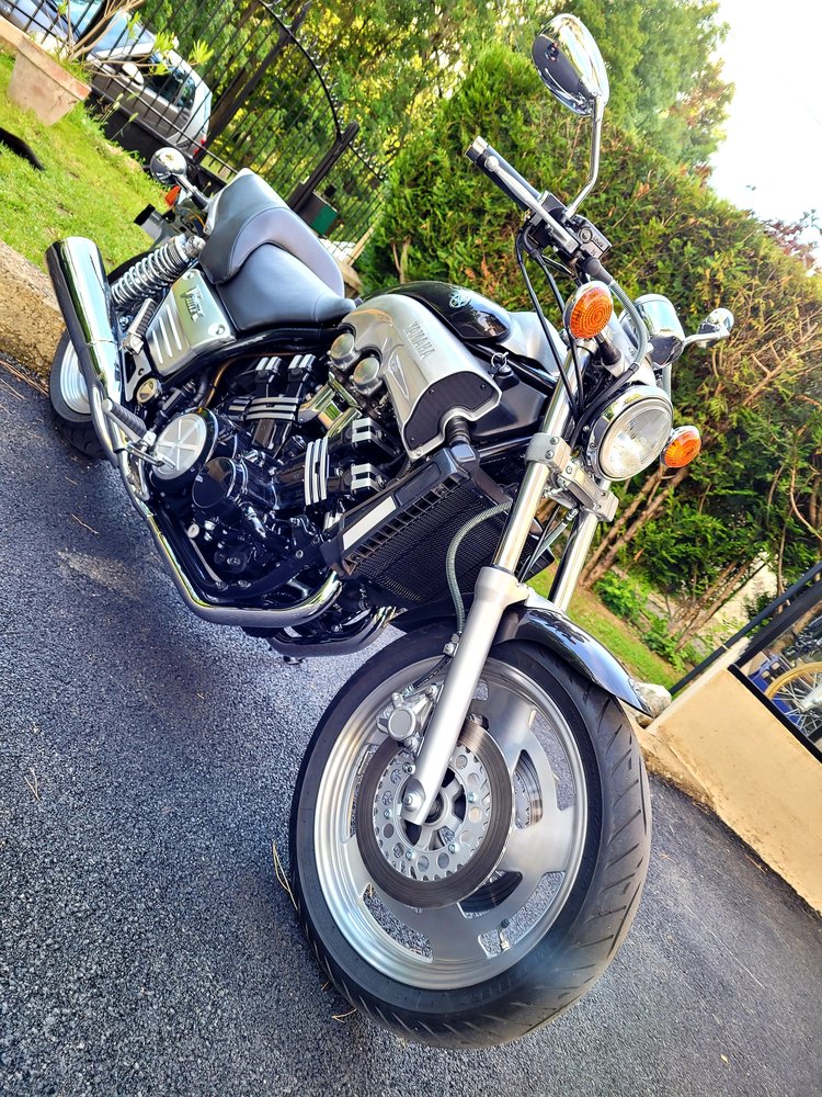 Illustration de Yamaha V MAX 1200 1992
